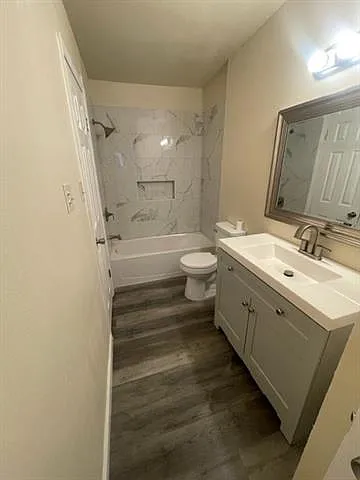 3017 Pine St — Photo 9