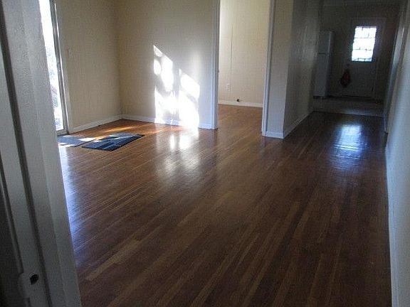 3rd image of 11502 Pollyanna Ave