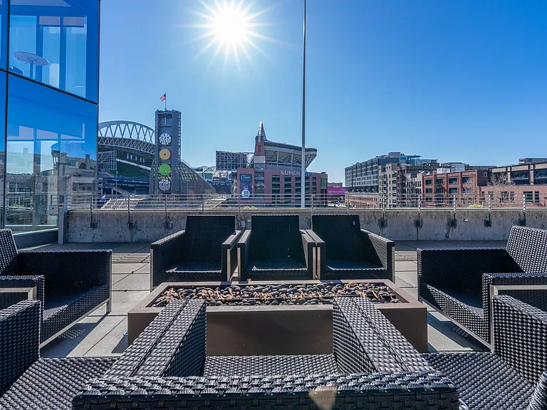 Stadium Place — Photo 48