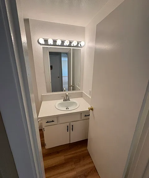 550 SE Cedar St — Photo 10