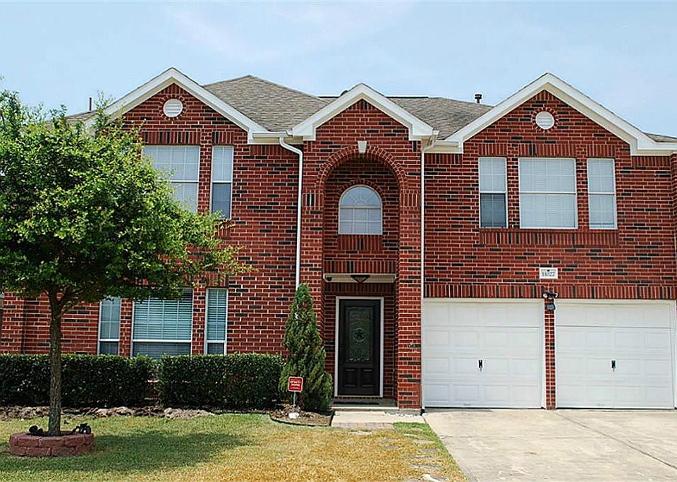 1st image of 11027 Blue Feather Dr