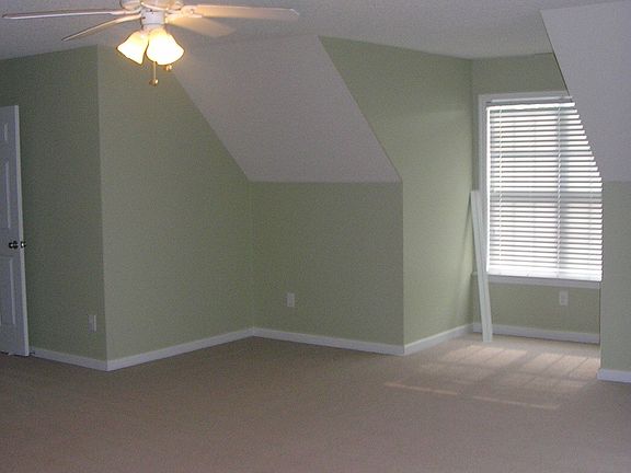 massive bonus room