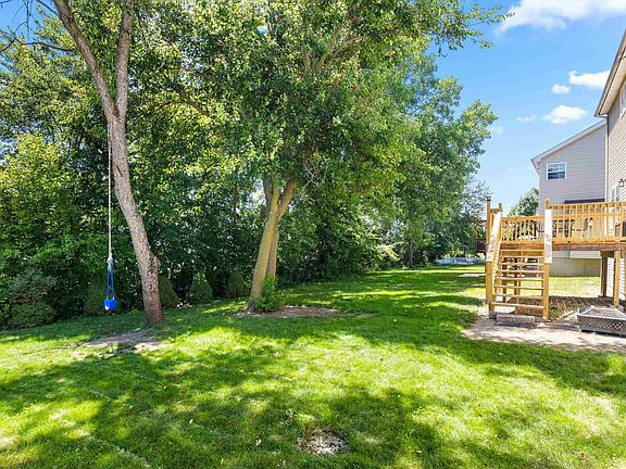 5th image of 2118 W Gerald Dr
