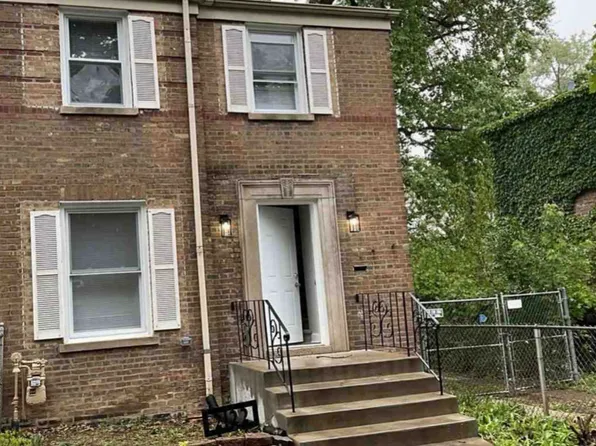(undisclosed Address), Chicago, IL 60617