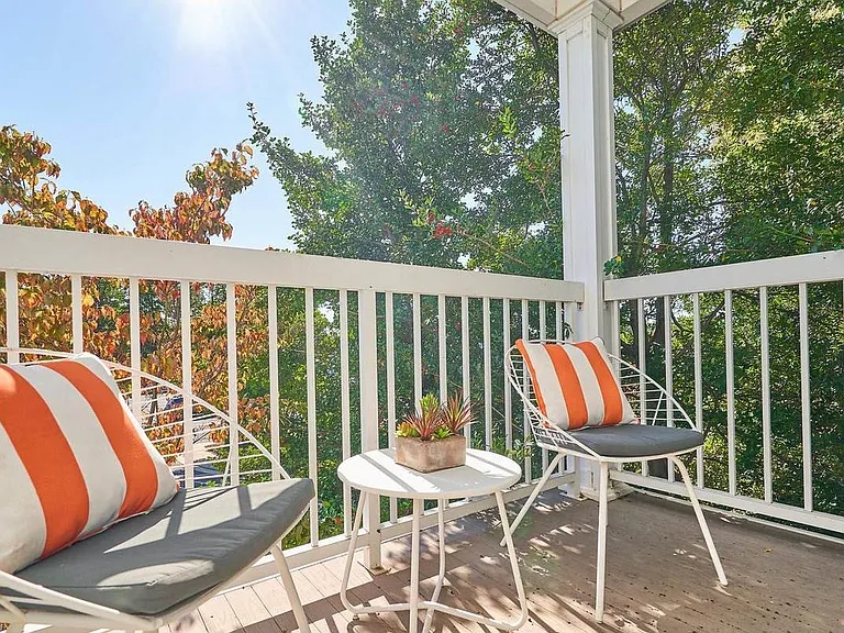 12827 Fair Briar Ln — Photo 15