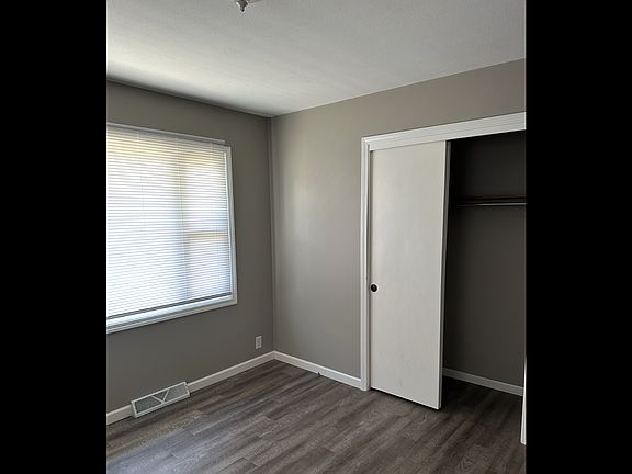 2nd image of 3513 Wyoming Ave SW