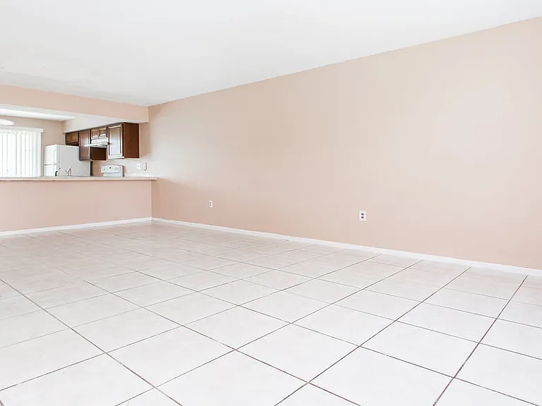 1905 Caralee Blvd #1 — Photo 2