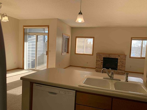 5th image of 701 Woodduck Dr Unit F