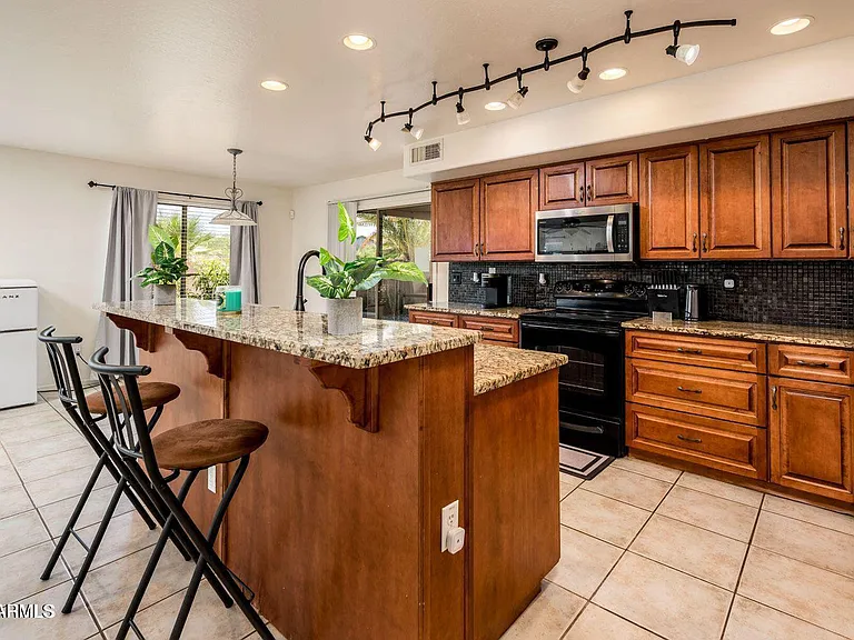 13604 W Rovey Ave — Photo 14