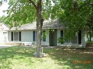300 Gilchrist Ave, College Station, TX 77840