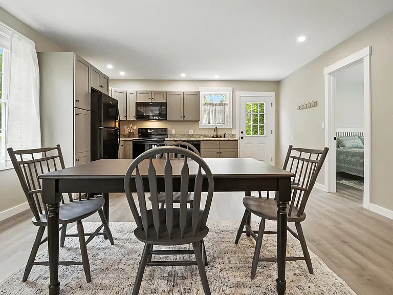 527 Sturtevant Hill Rd #B — Photo 16