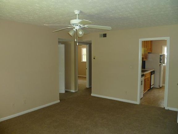 2nd image of 92 Brannan St APT 2