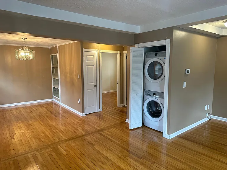 34 Campfield Dr — Photo 4