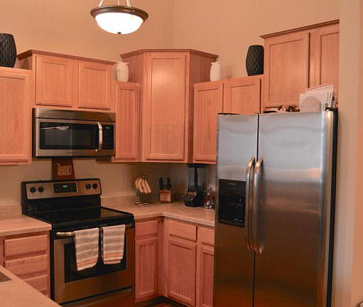 4th image of 1540 Roxbury Way APT 205