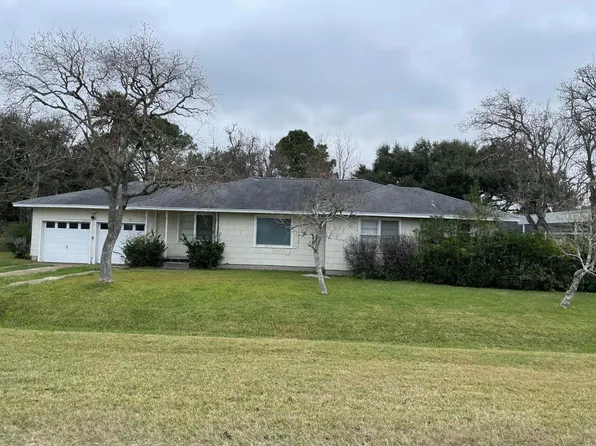 1220 Walnut St, La Marque, TX 77568
