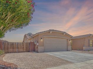 1101 W Oleander Ave, San Tan Valley, AZ 85140