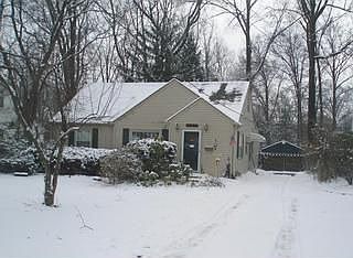 1st image of 24269 Hedgewood Ave