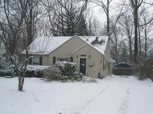 24269 Hedgewood Ave, Westlake, OH
