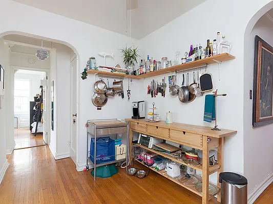 Sold by Sotheby's International Realty | media 16