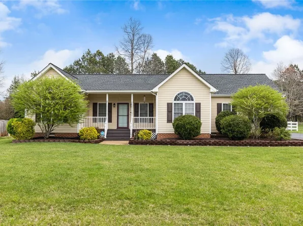 4913 Misty Spring Dr, Midlothian, VA 23112