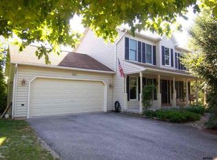 983 Big Mount Rd, Dover, PA 17315