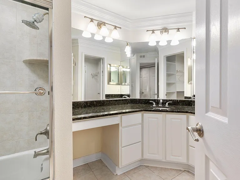 3922 Penderview Dr #338 — Photo 18