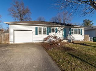 207 Boyd Dr, Louisiana, MO 63353