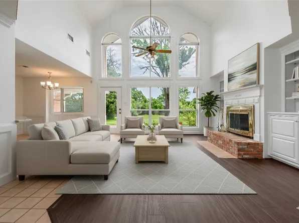 4597 Sandpiper Cv, College Station, TX 77845