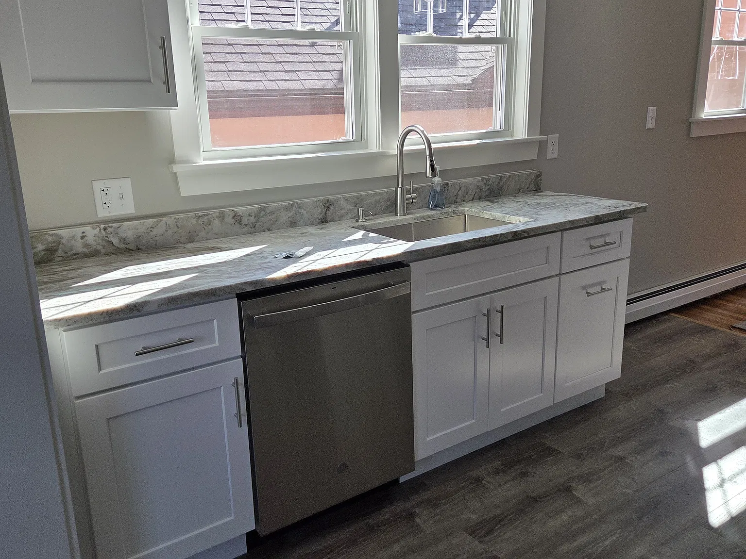3 bed, 1500 sqft, $3,600 — Photo 4
