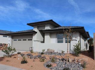 1392 N Highland Pkwy #17, Washington, UT 84780