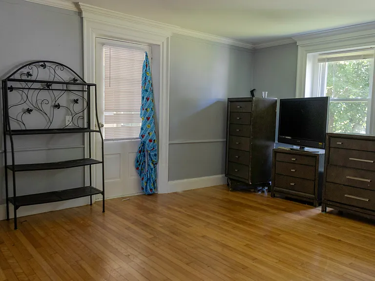 330 Walpole St #1 — Photo 16