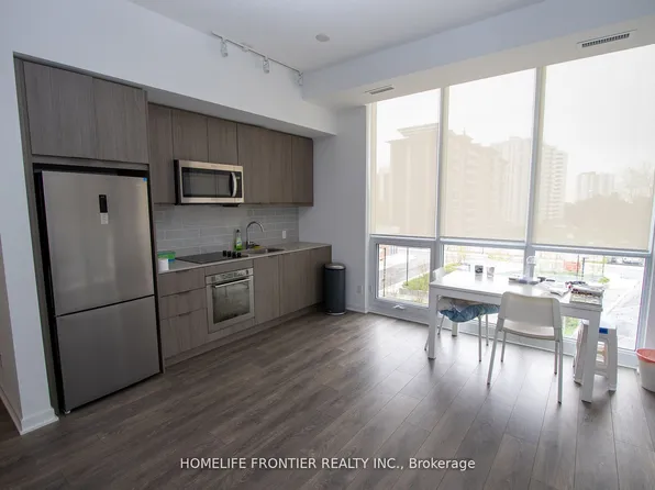 38 Forest Manor Rd #315, Toronto, ON M2J 0C2