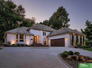 1120 S 113th Plz, Omaha, NE 68144