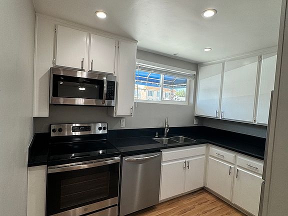 5th image of 4133 Kansas St #2B-2Ba