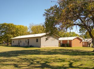 103 & 105 Martin St, Greenfield, MO 65661
