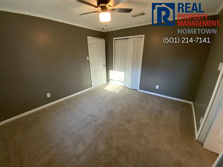 4100 Driskill Dr — Photo 2