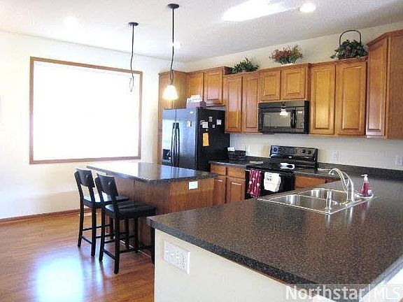 3rd image of 11877 Emery Village Drive