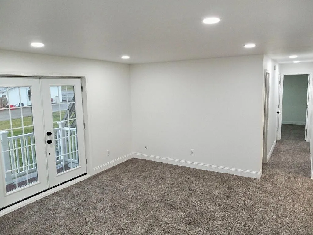 1465 Townsend Avenue - 18 — Photo 3
