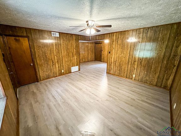 4th image of 509 W Lanark St