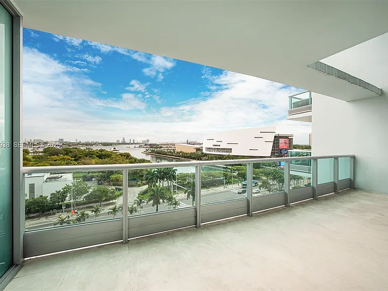 900 Biscayne Blvd #909 — Photo 15