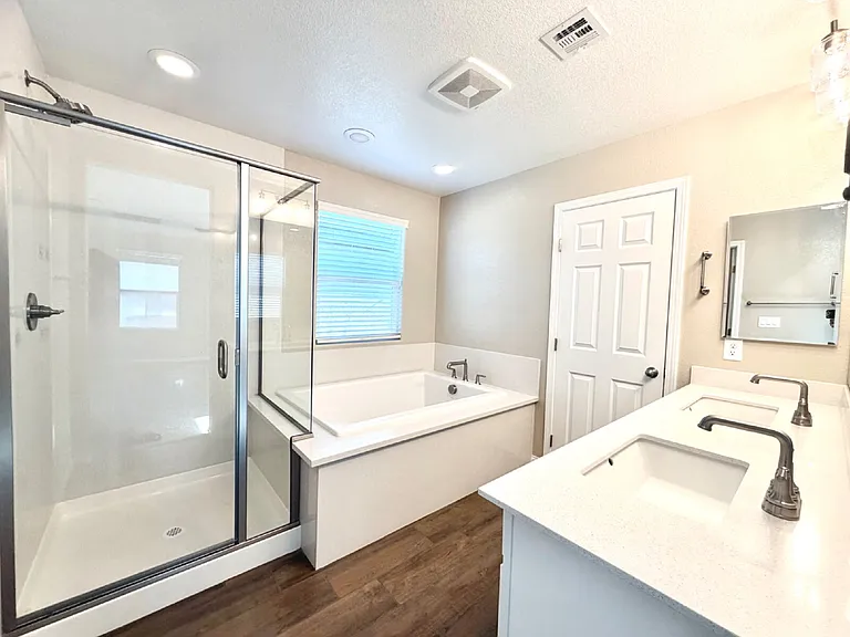 5039 Tranquil View St — Photo 27