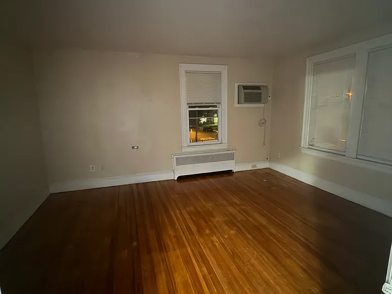 74 Union Ave — Photo 12