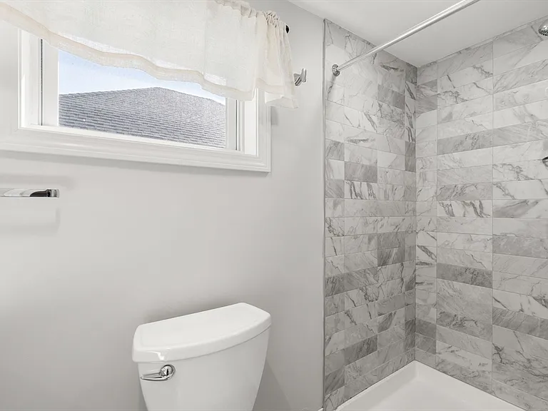 334 E Squantum St — Photo 33