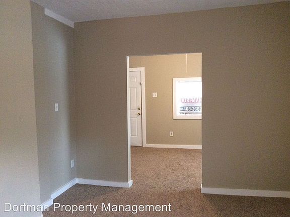 4th image of 1104 N Belmont Ave