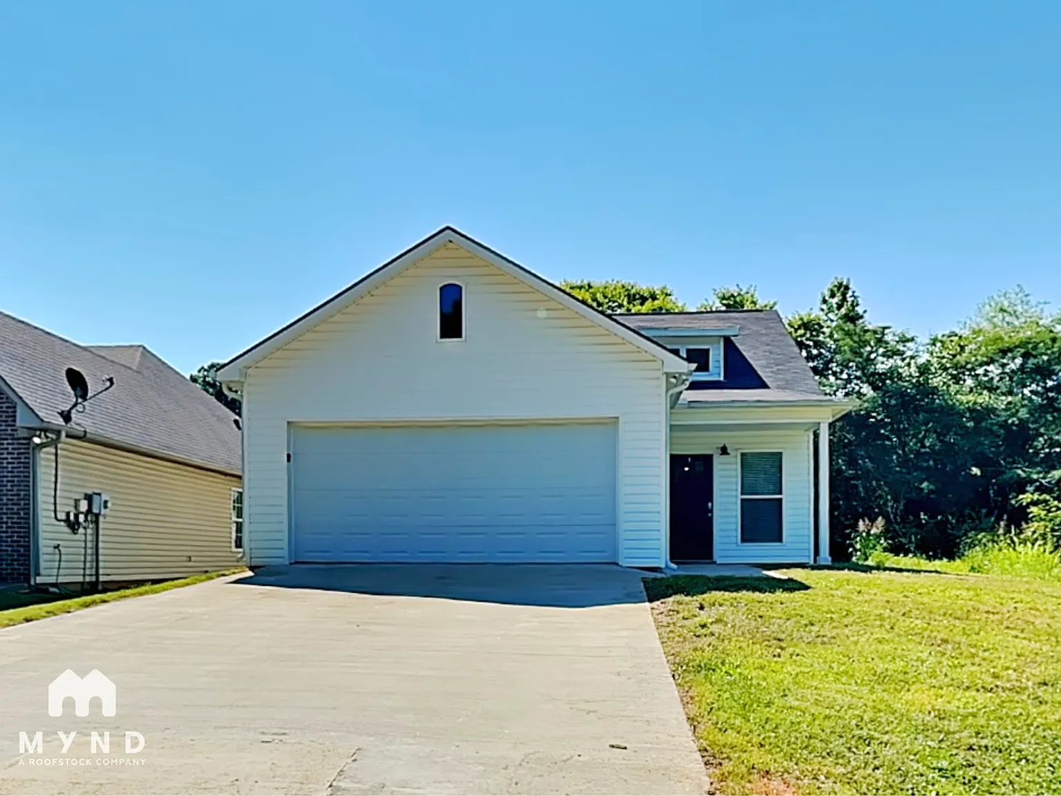 3 bed, 2.0 bath, 1260 sqft, $1,495 — Photo 1