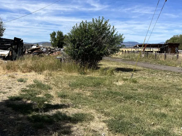 1222 S I St, Lakeview, OR 97630