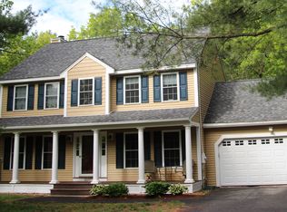 16 Rookery Way, Litchfield, NH 03052