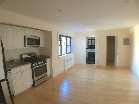 Rented by Newcastle Realty Services | media 4