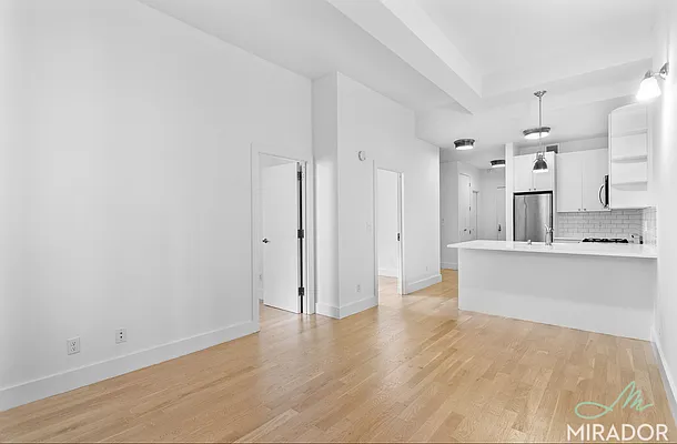 Rented by Mirador Real Estate | media 15