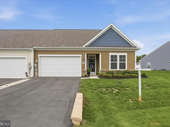 19536 Cosmos St, Hagerstown, MD 21742